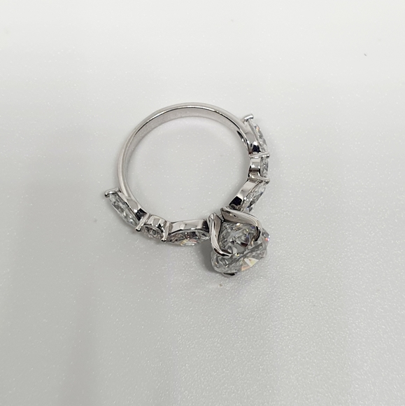 3 Carat Oval Cut Moissanite Engagement Ring Gold - Picture 8 of 10